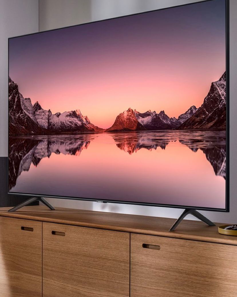 2. El Led TV